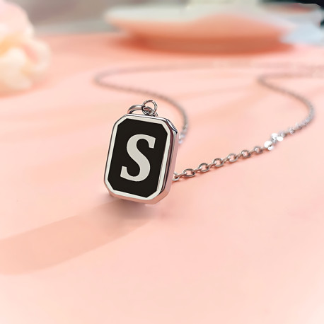 Ocelový přívěsek